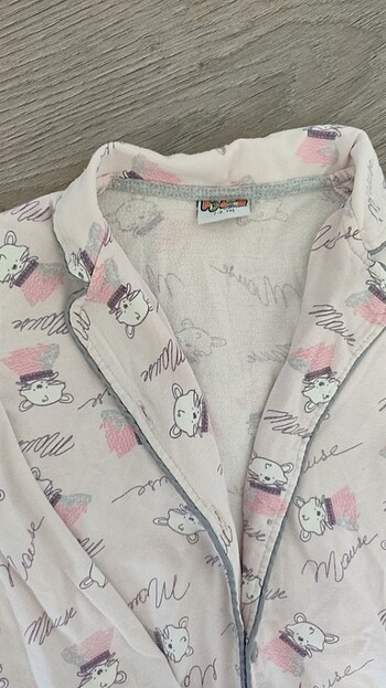 7 Yaş Beden Düğmeli pijama