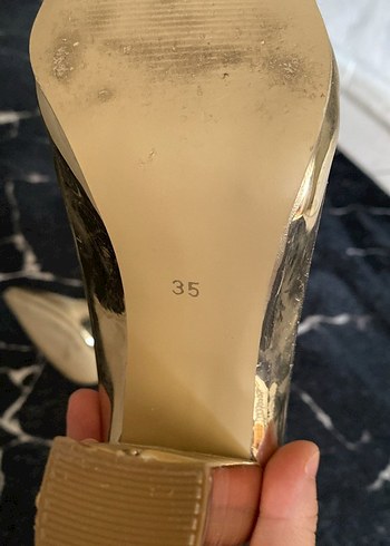 35 Beden Şık kadın ayakkabısı