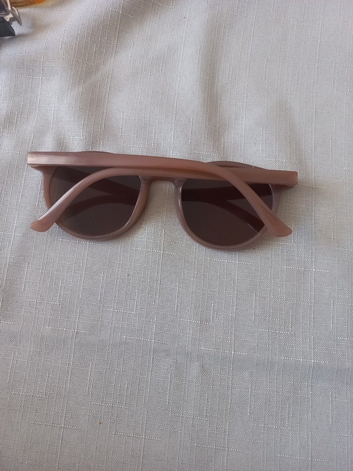 Bej Transparan Kadın Güneş Gözlüğü - Görsel 2