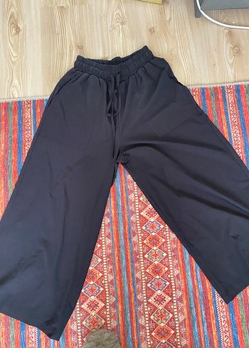 Beymen Club Rahat Ve Sik Siyah Bol Paca Pantolon Beymen Parasut Kumas