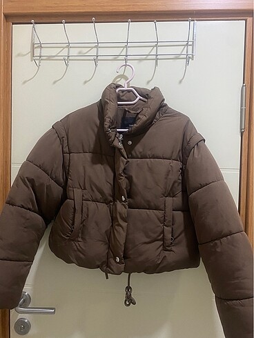 Bershka mont