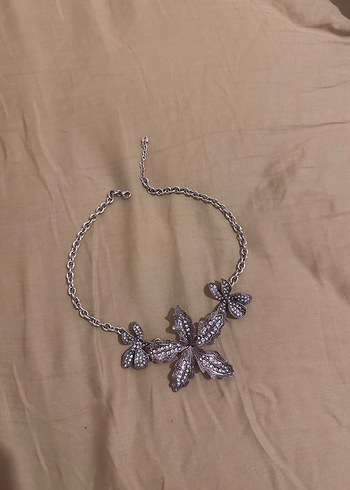 Vintage Gri Çiçekli Zincir Kolye Stradivarius - Görsel 2