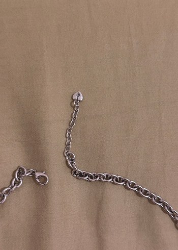 Vintage Gri Çiçekli Zincir Kolye Stradivarius - Görsel 3