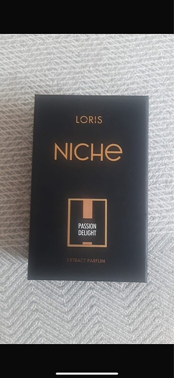 Louis Vuitton Loris Niche Passion Delight