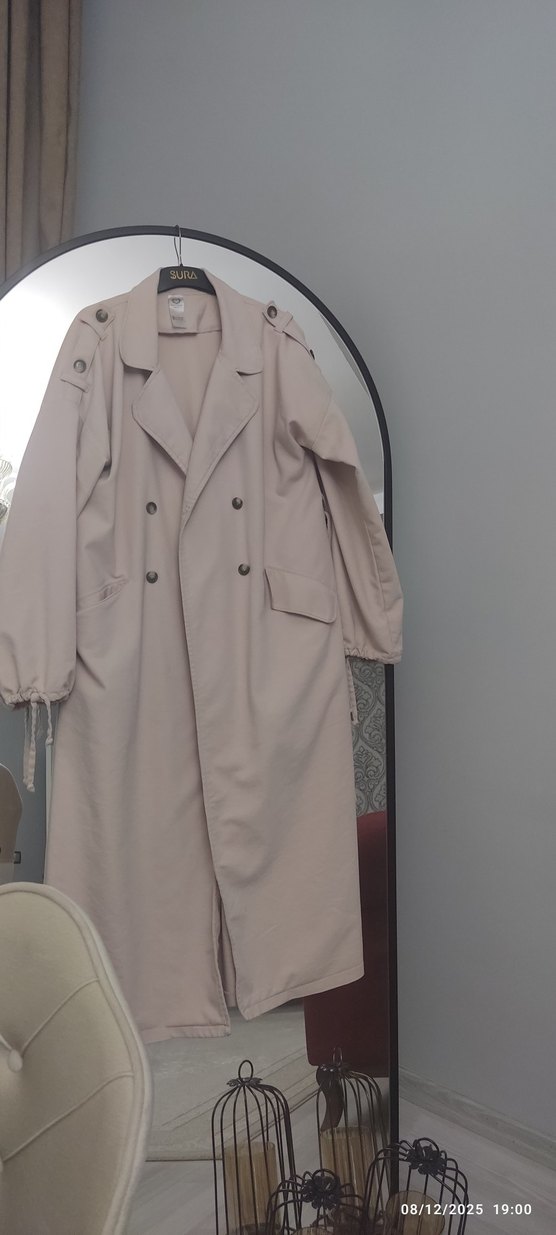 Bej Uzun Kadın Trençkot Düğmeli - Görsel 4