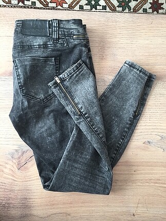 Garage woman gri eskitme paçası fermuarlı skinny jean