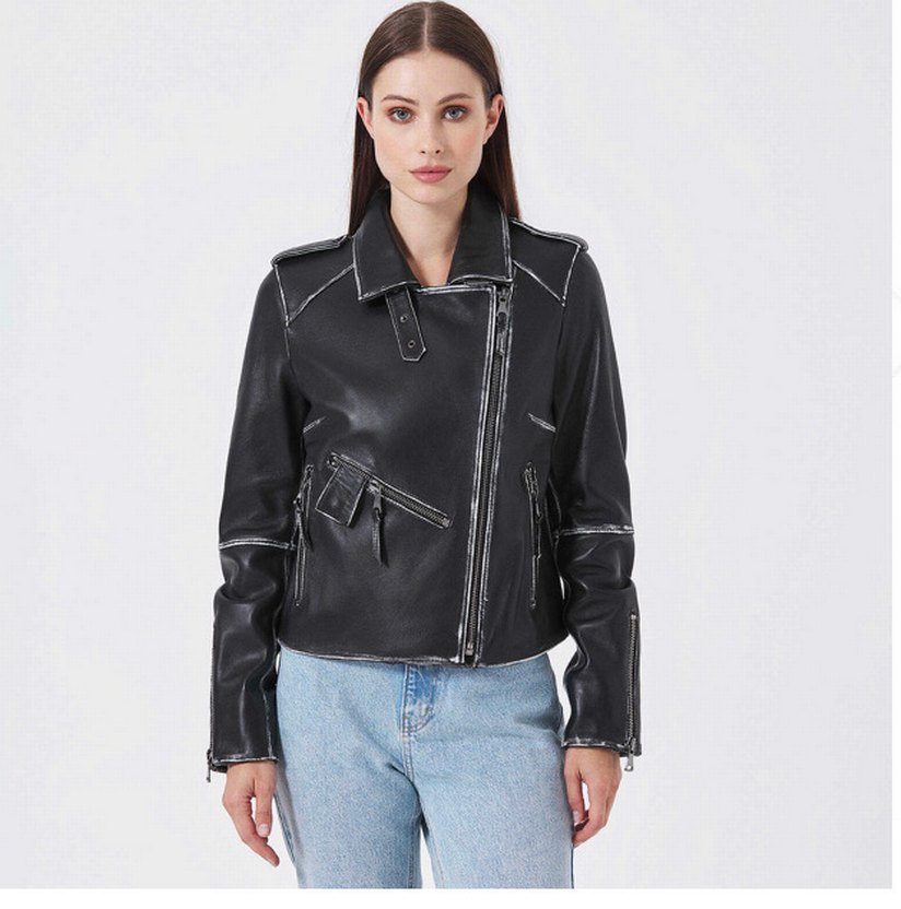 Tergan Kuzu Derisi Siyah Kadın Deri Ceket - Görsel 3