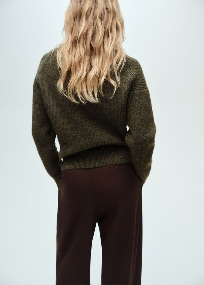 Mango Düğmeli V Yaka Haki Hırka - Görsel 2