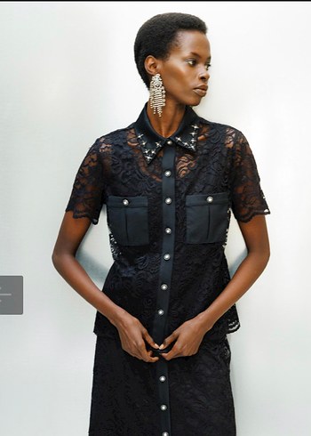 Modailgi Yakası Boncuk İşlemeli Yarım Kol Dantel Gömlek Siyah - Görsel 3