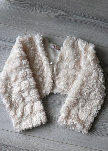 Kız Çocuk Beyaz Kürk Detaylı Bolero - Görsel 4