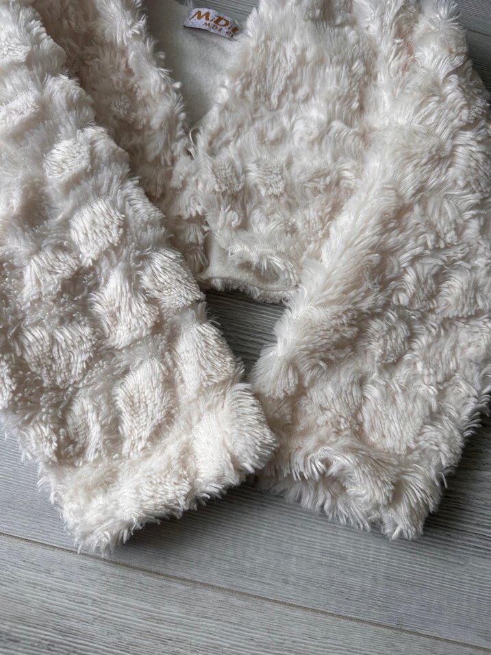 Kız Çocuk Beyaz Kürk Detaylı Bolero - Görsel 2