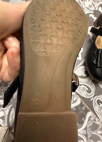 Siyah Fiyonklu Kız Babet Ayakkabı - Görsel 3