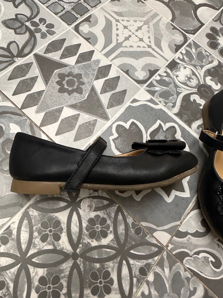 Siyah Fiyonklu Kız Babet Ayakkabı - Görsel 2