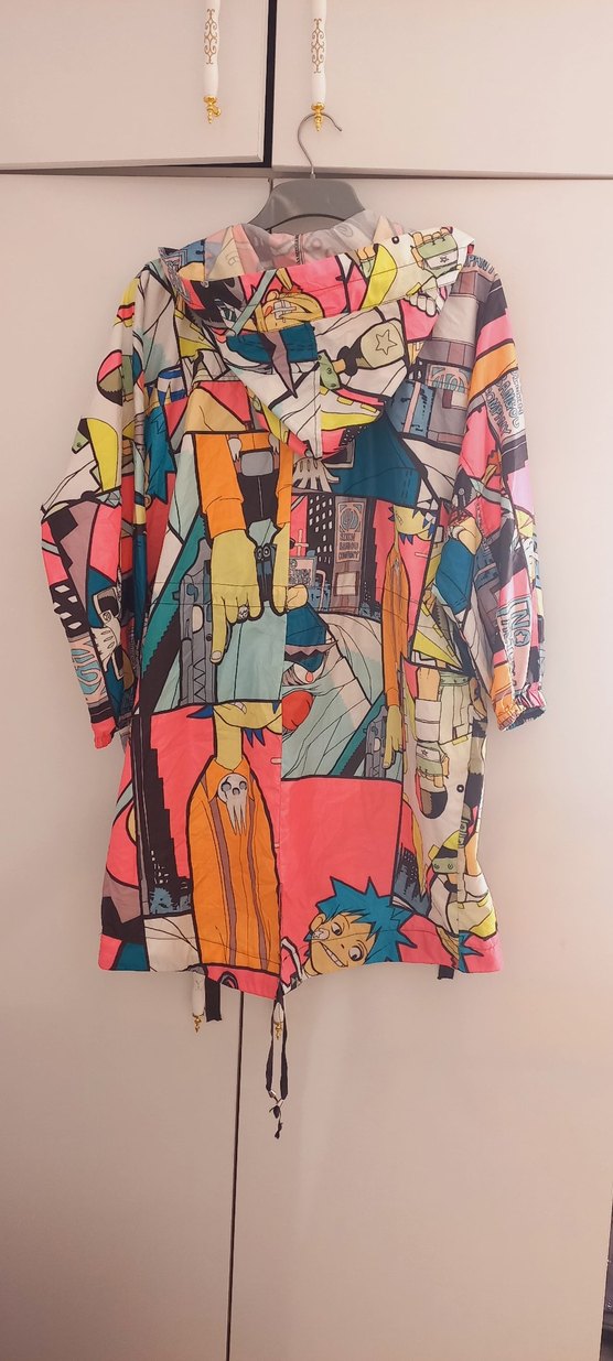 Renkli Baskılı Kız Yağmurluğu Fermuarlı - Görsel 3