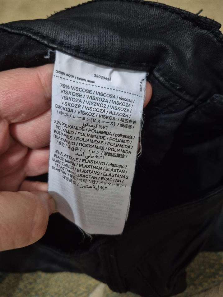 Kadın Siyah Kemerli Dar Kesim Denim Pantolon - Görsel 4