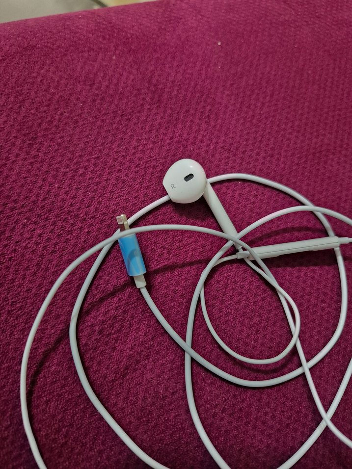 Beyaz Kulak İçi Mikrofonlu Kulaklık - Görsel 5