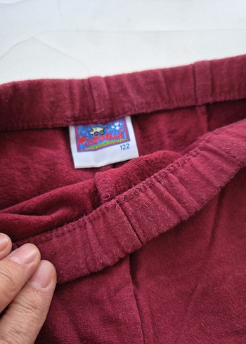4 Yaş Beden Bordo Nakışlı Kız Çocuk Pantolonu