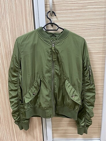 Bershka bomber ceket