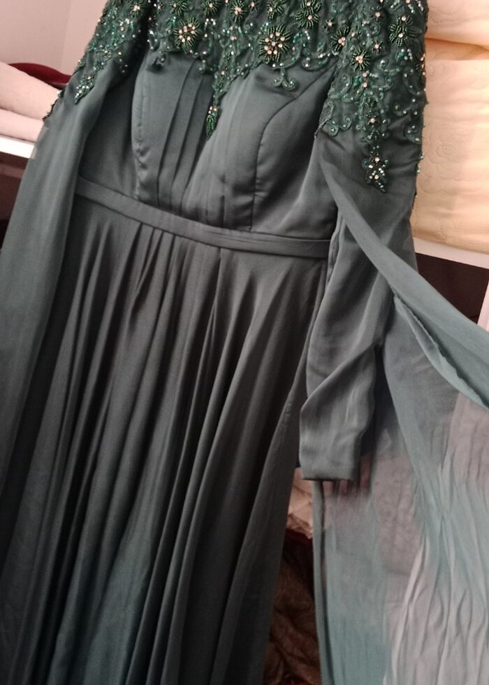 Tesettür abiye elbise - Görsel 3