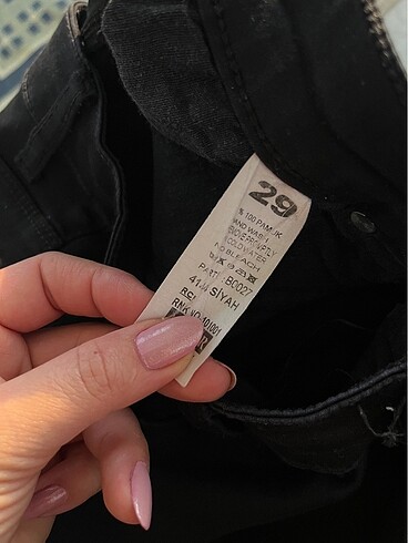 Zara Ambar siyah jean