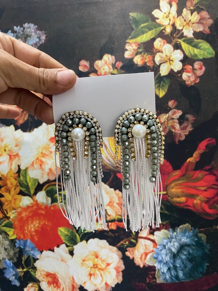 Boncuk İşlemeli Uzun Küpe - Görsel 3