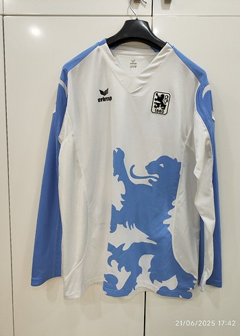 1860 Münih 2008-09 Uzun Kollu Forma