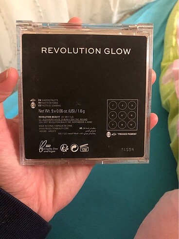 Revolution glow far paleti - Görsel 4