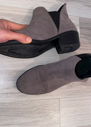 Tokalı Kadın Süet Topuklu Bot - Görsel 6