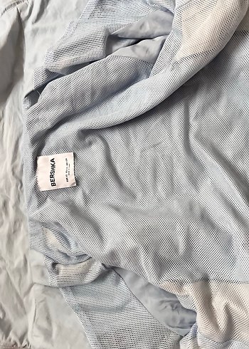 mavi paraşüt kumaş bershka crop ceket - Görsel 4