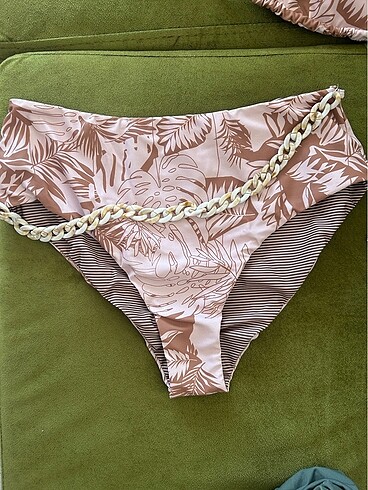 l Beden Bikini takımı