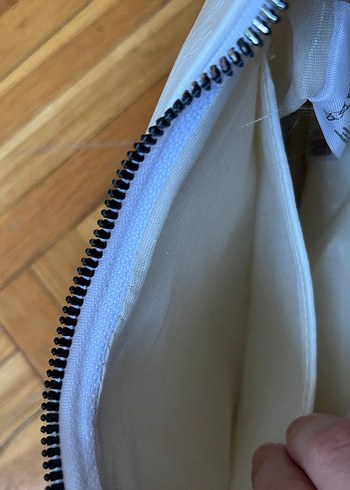 Beyaz Deri Tokalı Kadın Çanta - Görsel 3