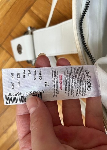 beyaz Deri Tokalı Kadın Çantası - Görsel 5