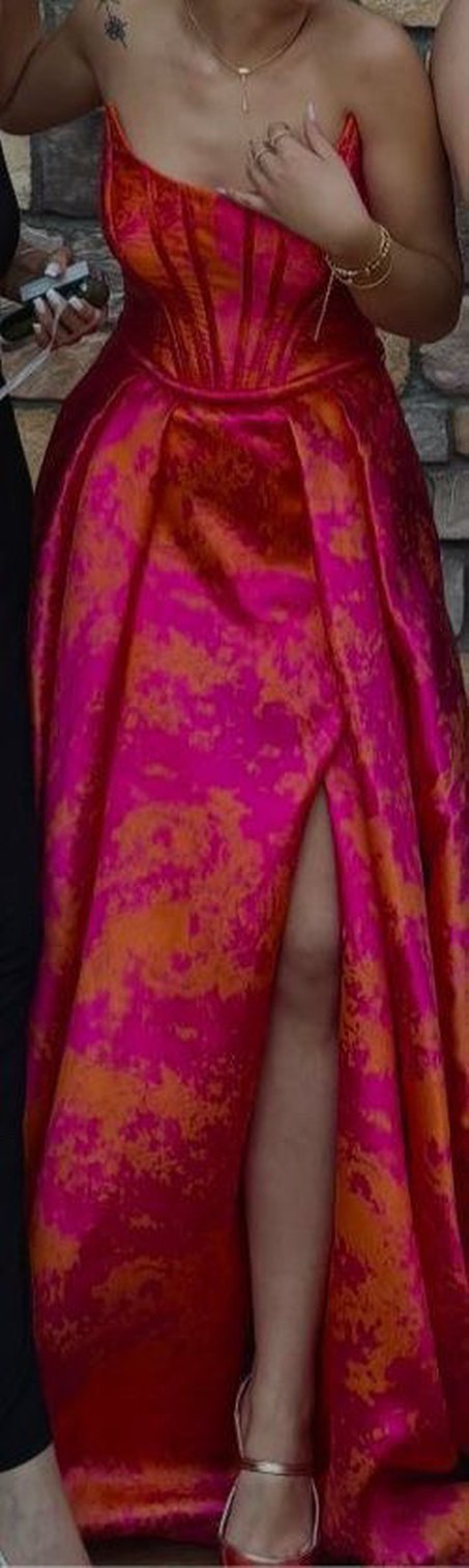 İlmio Pembe Drapeli Uzun Straplez Abiye Elbise - Görsel 3