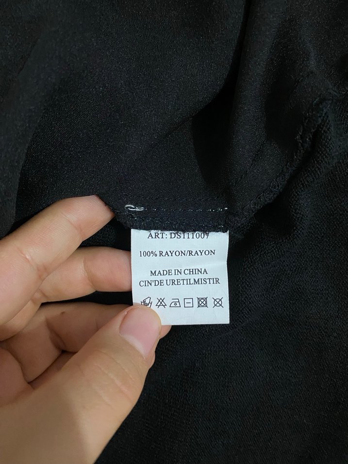 Siyah Fırfırlı Kadın Bluz - Görsel 4