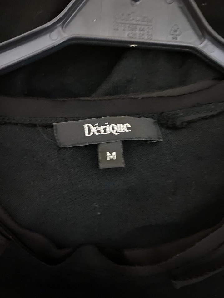 Siyah Fırfırlı Kadın Bluz - Görsel 3