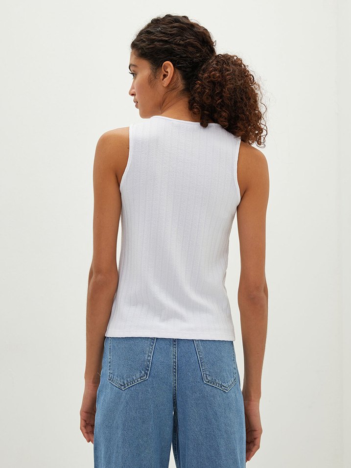 LCW Beyaz Bisiklet Yaka Düz Kolsuz KaşkorseKumaş Kadın Atlet - Görsel 4