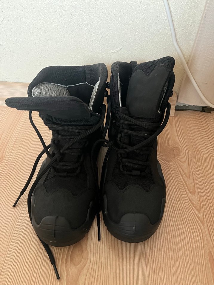 Siyah Bağcıklı bayan  Spor Bot - Görsel 2