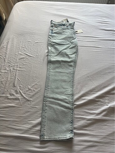 Levis 511 açık mavi buz rengi gibi