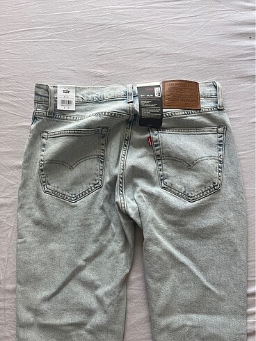 Levis Levis 511 açık mavi buz rengi gibi