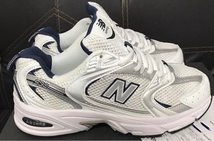 New Balance 530