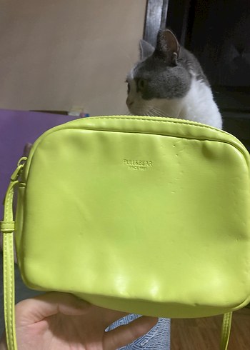 Pull and Bear Canli Limon Yesili Minimal Capraz Canta