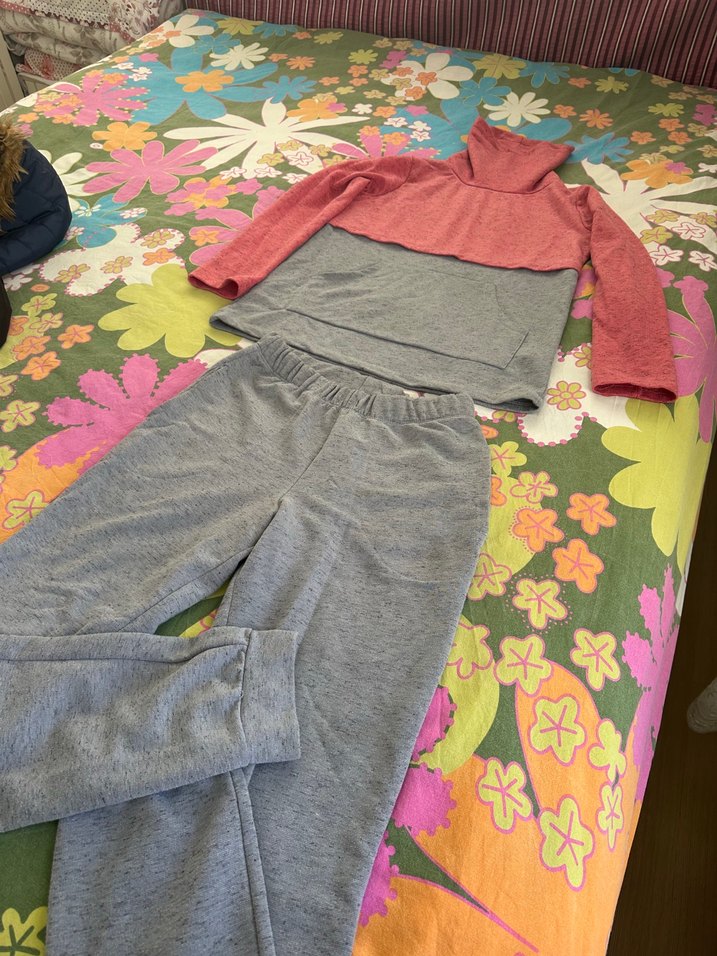 Gri Kız Eşofman Takımı Yumuşak Kumaşlı - Görsel 2