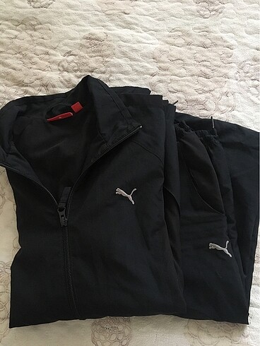 m Beden siyah Renk Puma eşofman takımı
