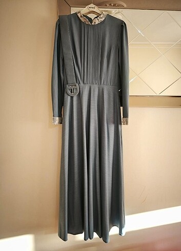 AN-NAHAR 38 BEDEN YUMUSAK KOT görünumlu elbise dantel detaylı - Görsel 2