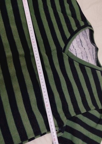 V Yaka Uzun Kollu Çizgili Kadın Kazak - Görsel 3