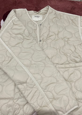 Pull and Bear Düğmeli Keten Kadın Ceket