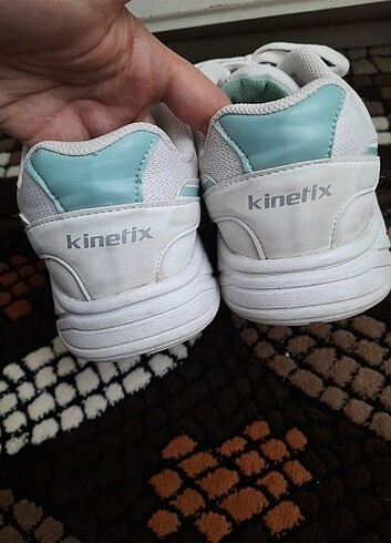 39 Beden beyaz Renk Kinetix spor ayakkabı