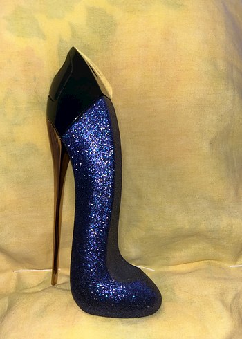 Carolina Herrera Good Girl  Parfüm 80 ml - Görsel 2