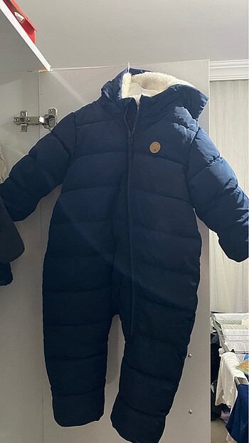 H&M Astronot Mont