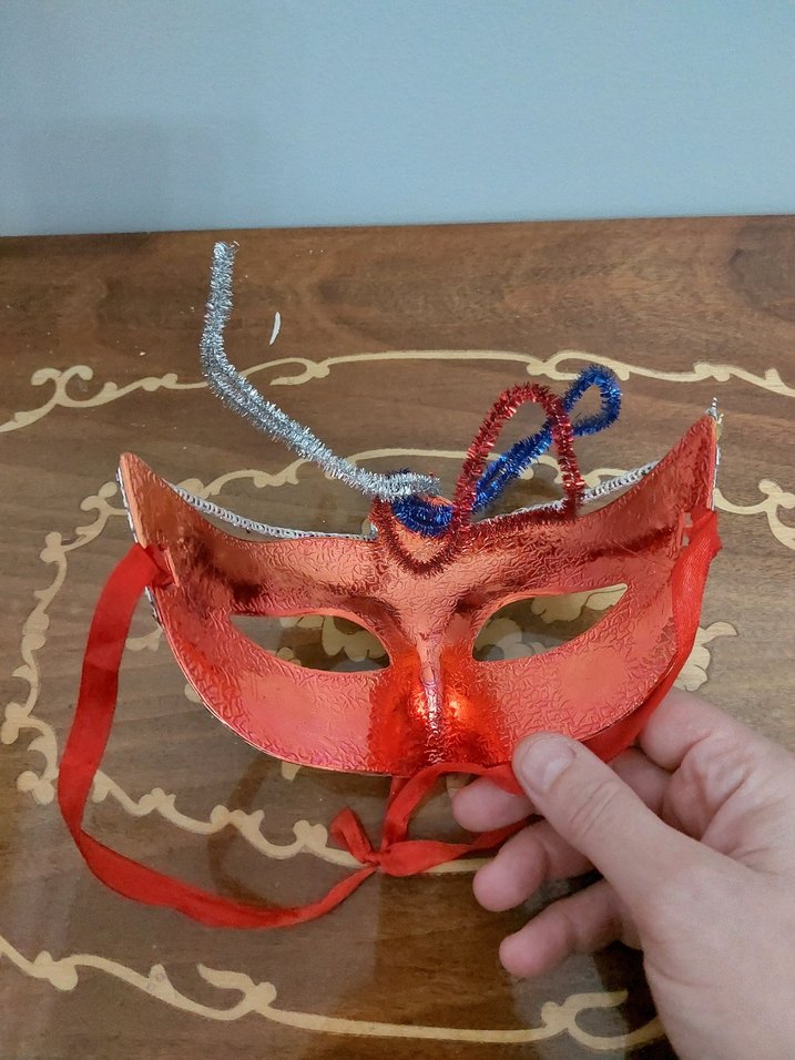 Kadınlar için Renkli Karnaval Maskesi - Görsel 2